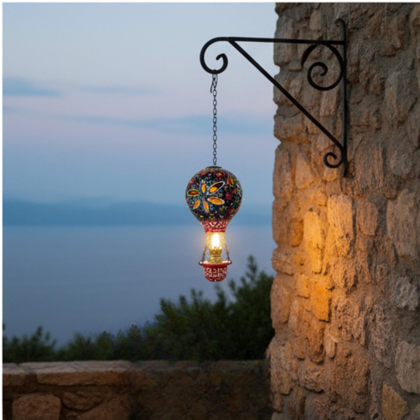 Hand-Painted Hot Air Balloon Hanging Lamp – Vintage Style Gas Lantern