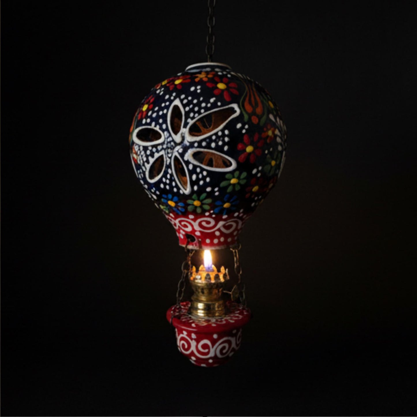 Hand-Painted Hot Air Balloon Hanging Lamp – Vintage Style Gas Lantern